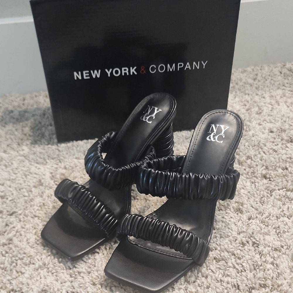 New York & Company Black Ruched Heels